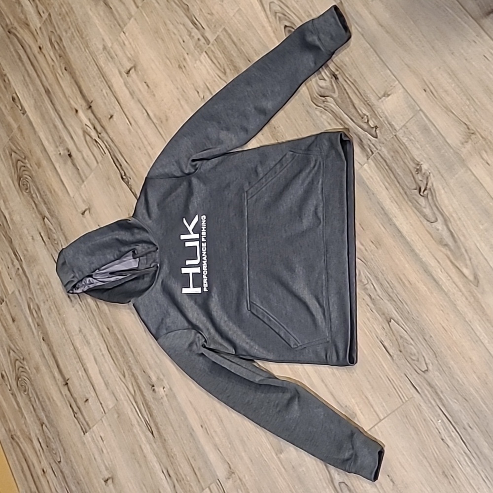 Huk Women's Sweatshirt Size Small